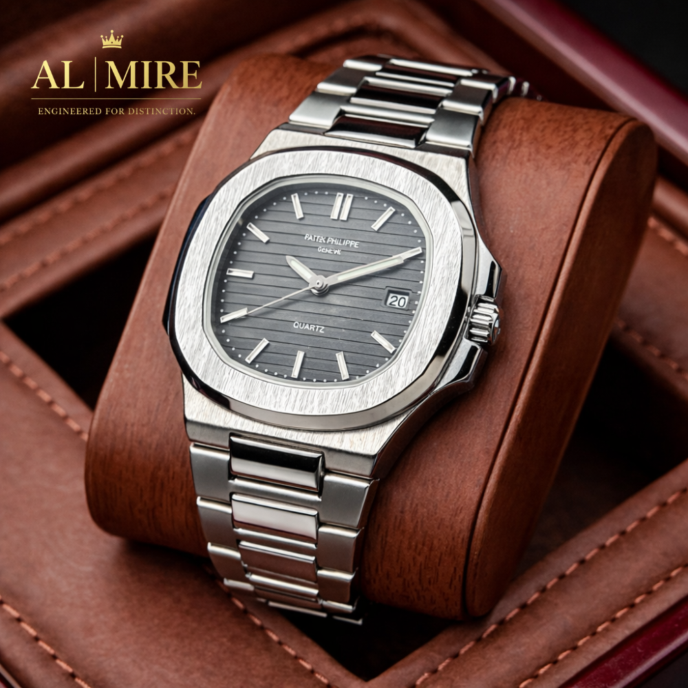 PATEK PHILIPPE Nautilus – “Midnight Flame” Quartz Edition